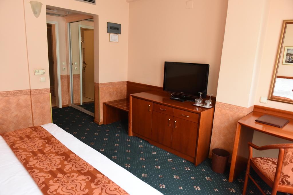 Hotel Glam Скопие Стая снимка
