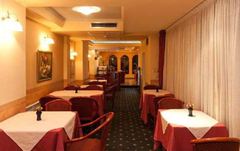 Hotel Glam Скопие Екстериор снимка